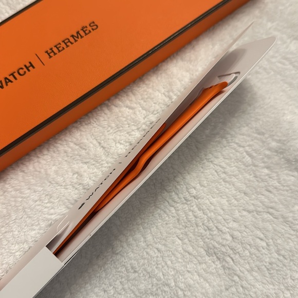 Apple Watch Hermès - Vert Rousseau Swift Leather Attelage Double Tour - Picture 11 of 11